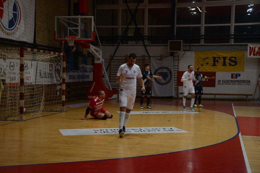 HFC Zrinjski, MNK Brotnjo, hercegovački derbi, marin suton 