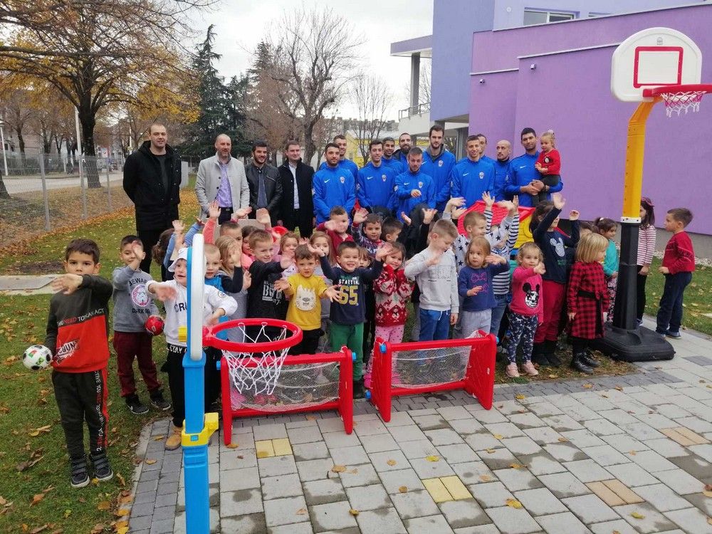 HKK Čapljina, darivanje djece