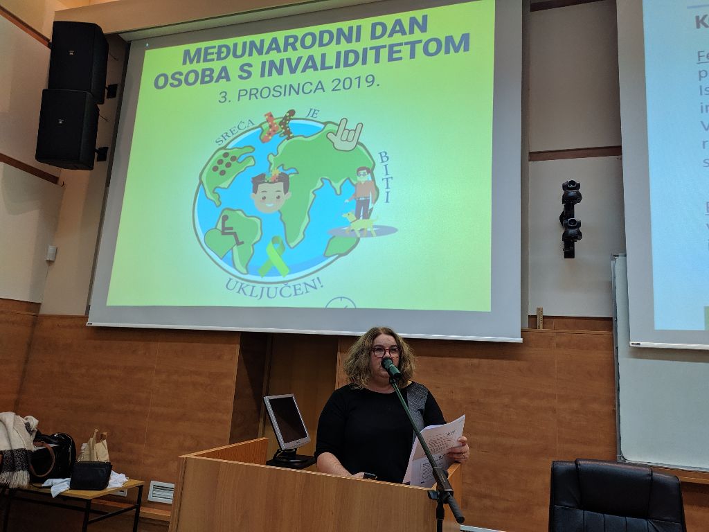 Međunarodni dan osoba s invaliditetom, Daria Delić , Martina Litanj, obrazovanje, posao