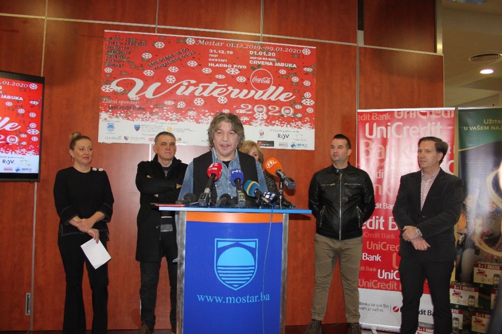 Nova godina, Mostar, doček, gustafi , Hladno pivo, Crvena jabuka, koncerti