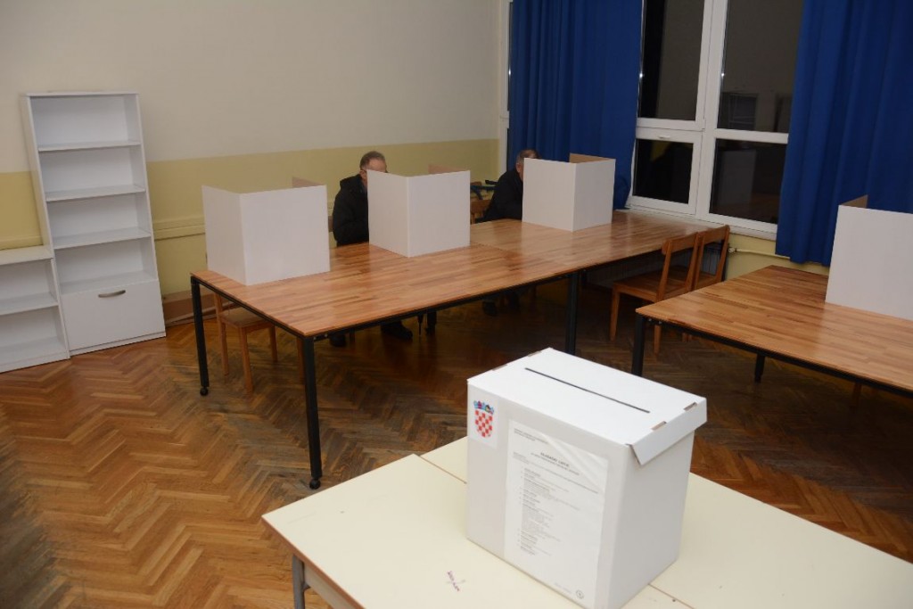 Mostar, kašnjenje, glasovanje, birači, izjava