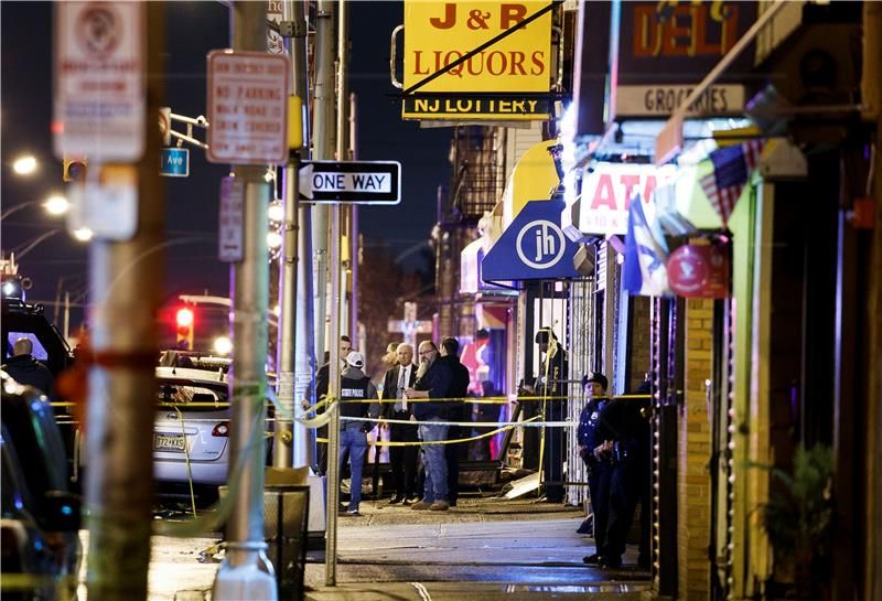 napad, izboden nožem, napadač, SAD, napadač, hladno oružje, židovi, SAD