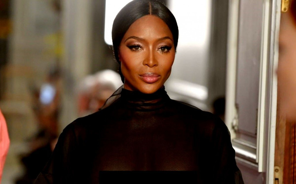 Naomi Campbell, gola, poziranje, slika