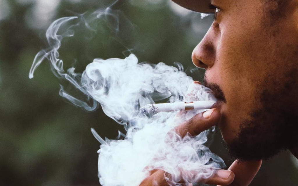 tvrtka, godišnji odmor, pušenje