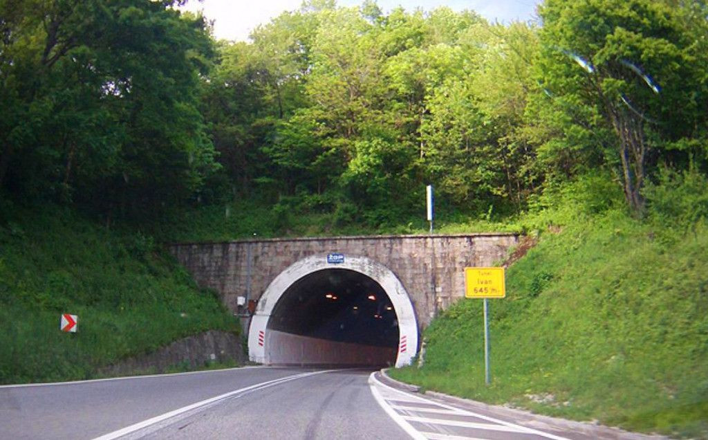 tunel ivan, izgradnja