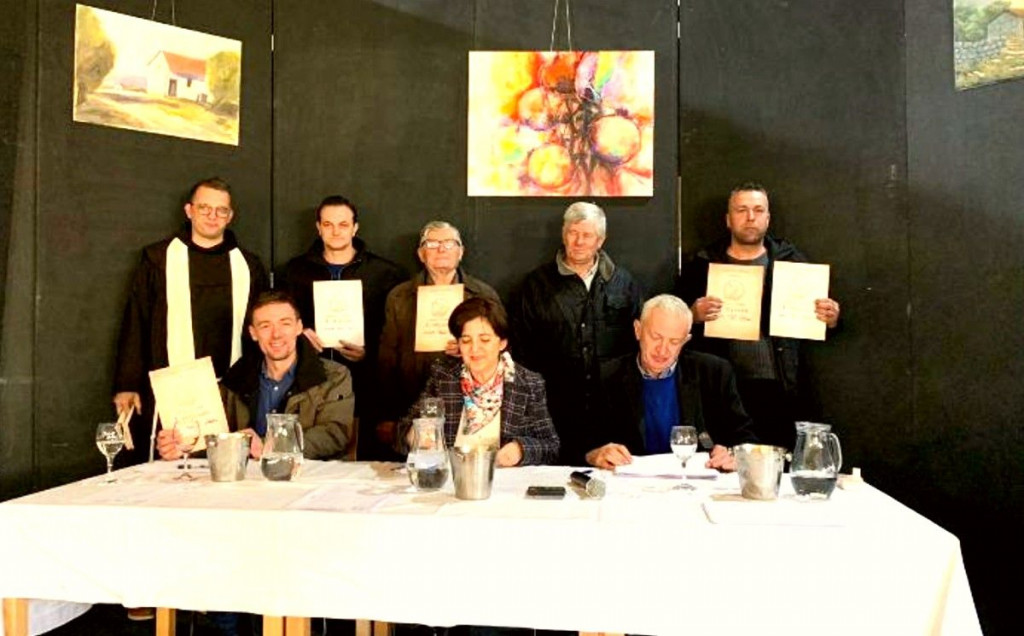 mlado vino, kušanje vina, Gradnići