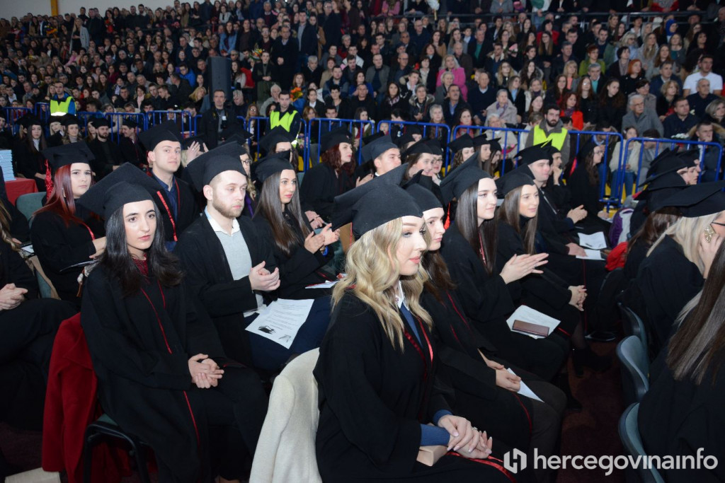 Promocija Univerzitet Džemal Bijedić