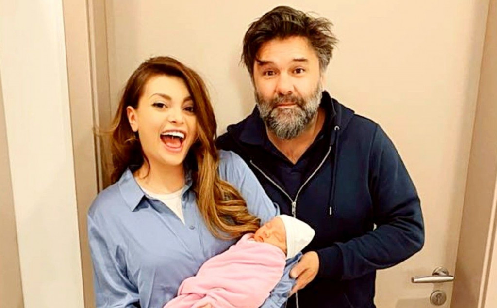 ella dvornik, roditelji, Ela Dvornik, instagram, objava, beba, mama i beba