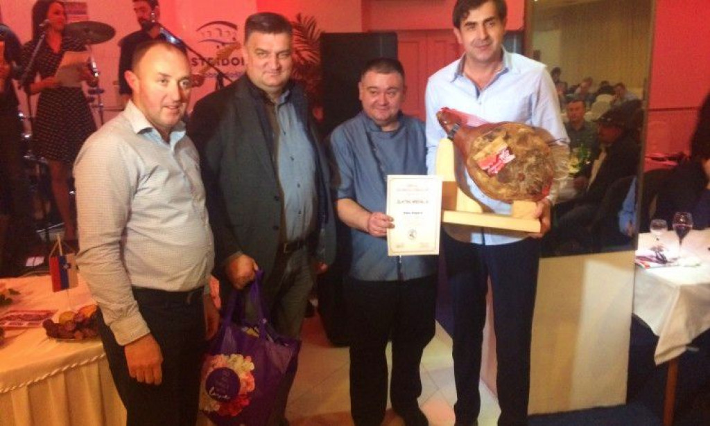 Stipe Bagarić pobijedio u izboru  za najbolju kobasicu