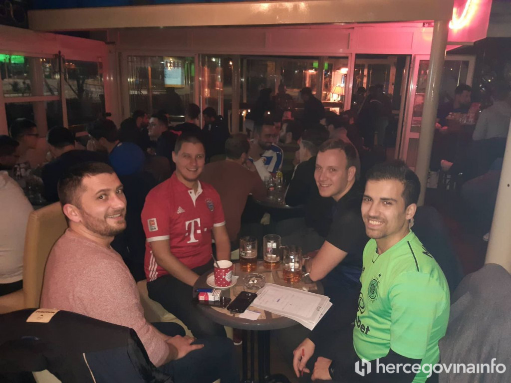 Nogometne ikone u Mostaru