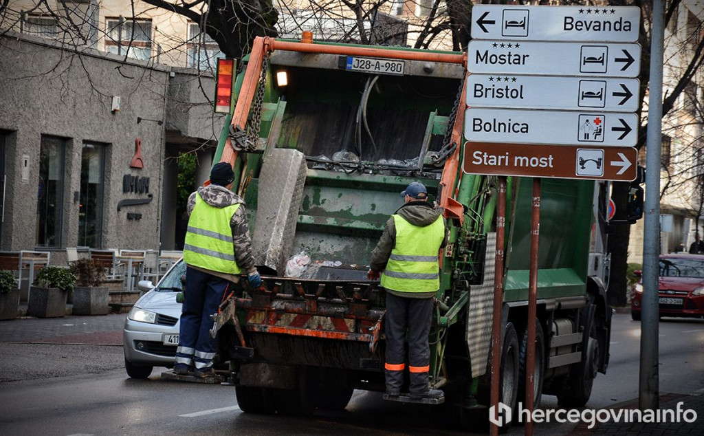 Parkovi mostar komunalno smeće odvoz