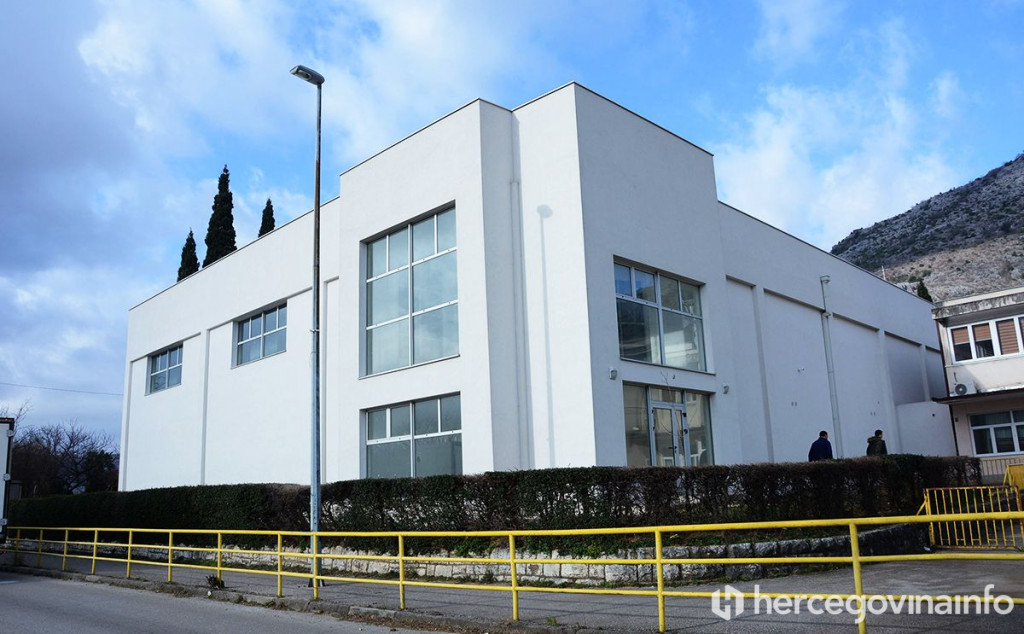 Sportska dvorana Osnovna škola Bartola Kašića Rodoč