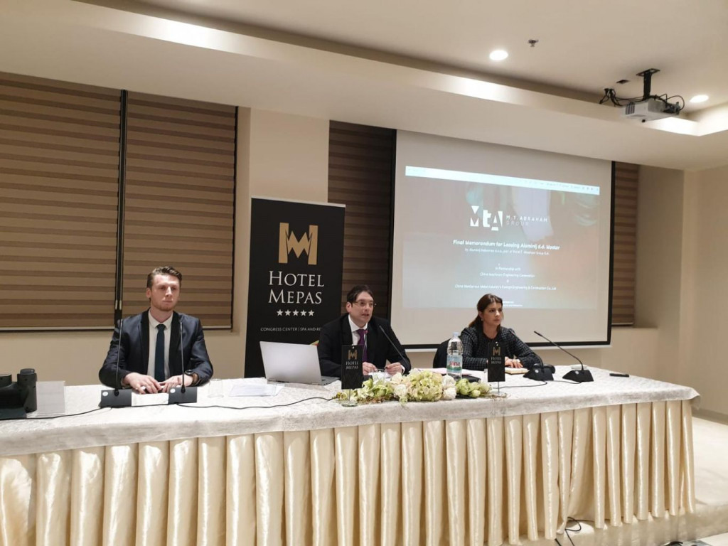 Sastanak M.T. Abraham Group i radnika Aluminija