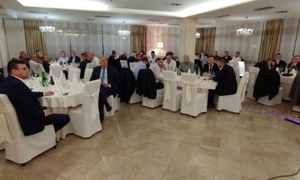 Večer gospodarstvenika