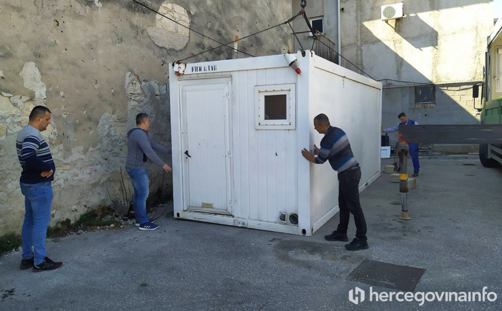 Prijenosni kontejneri dom zdravlja koronavirus