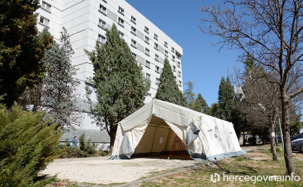 Koronavirus šator SKB Mostar