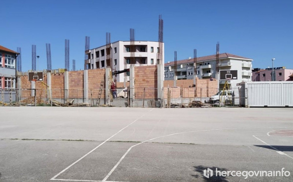 Bijakovići, sportska dvorana