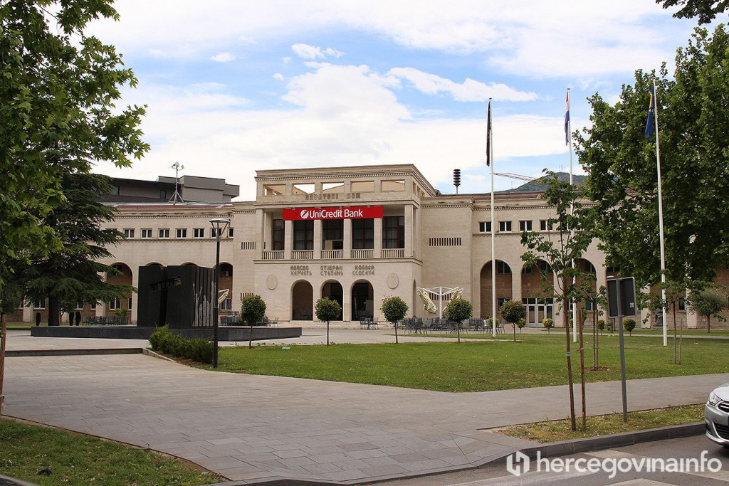 hrvatski dom herceg stjepan kosača, danijel vidović, Društvo hrvatskih književnika Herceg Bosne, Marijan Mandić