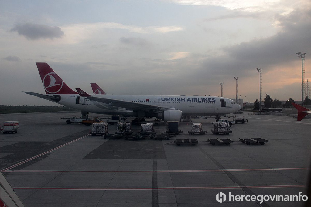 Avion Turkish airlines