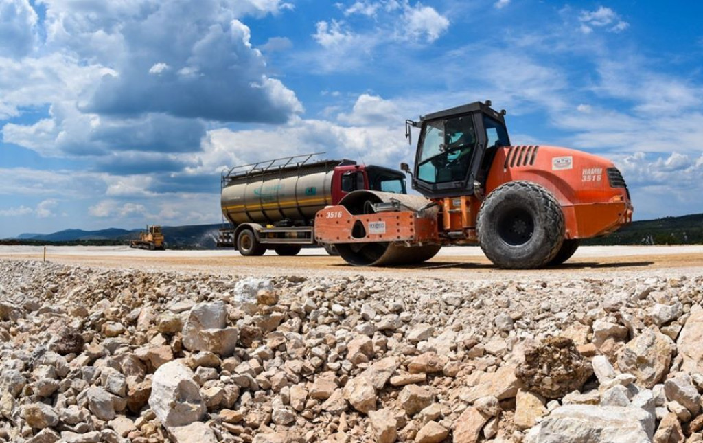 Autocesta kroz Hercegovinu