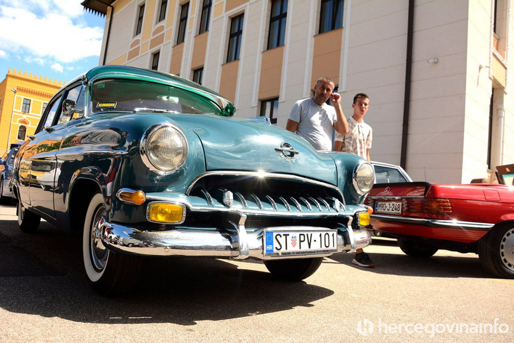 Skup oldtimer vozila