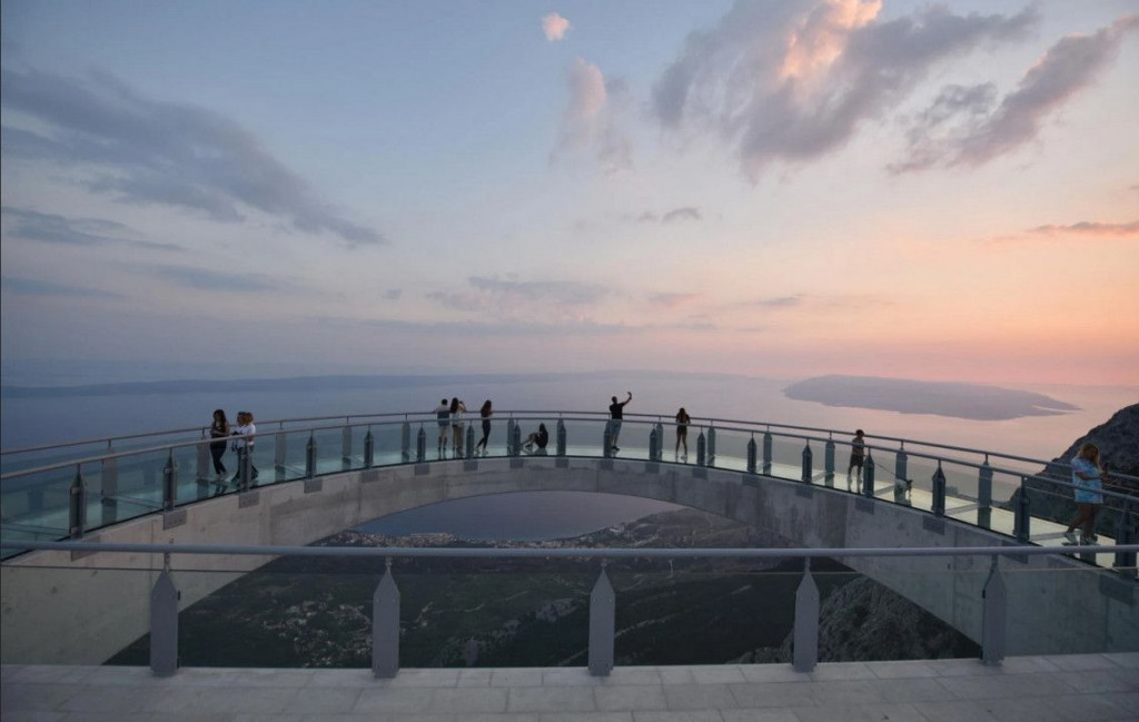 Nebeska šetnica Biokovo vidikovac