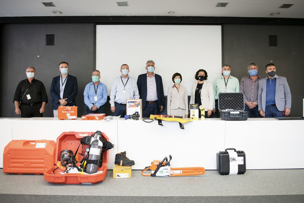 Detalj s uručenja opreme