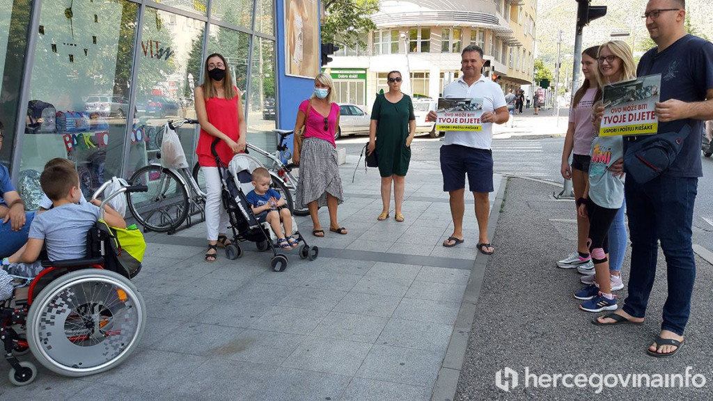 Mirno prosvjedno okupljanje