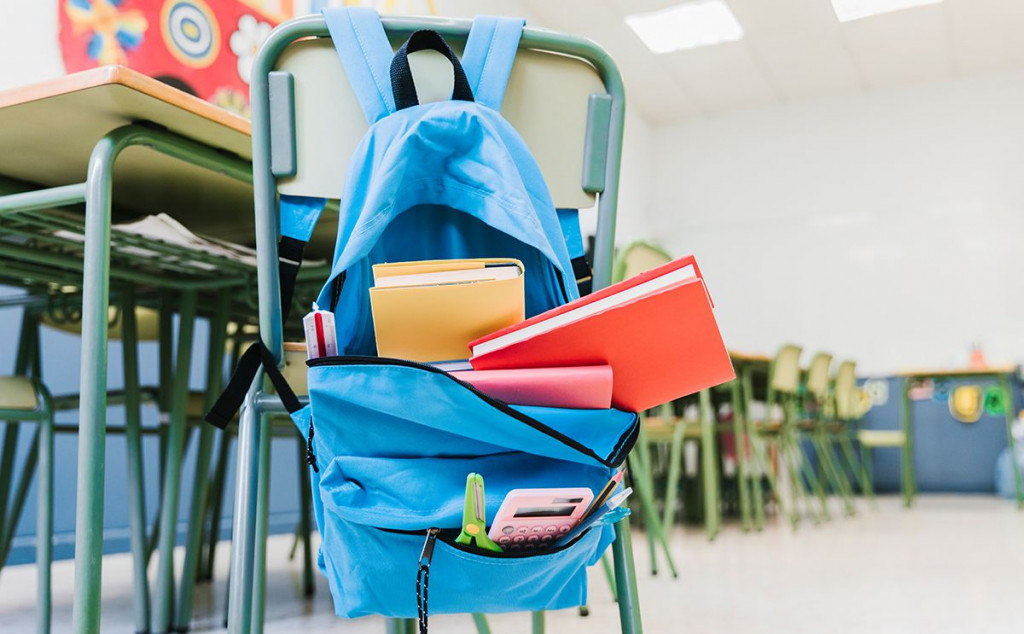 Školska torba ruskak knjige udžbenici škola