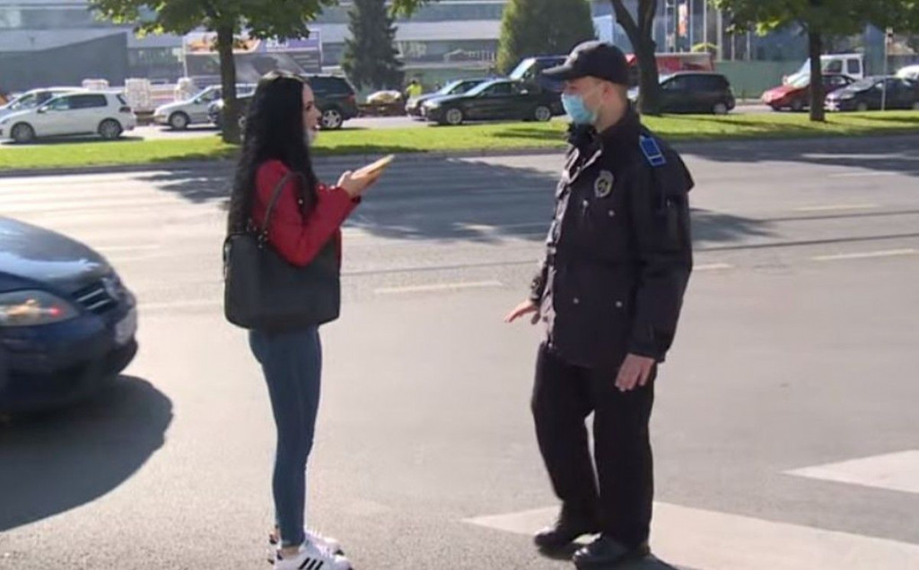 Sarajevo maske policija