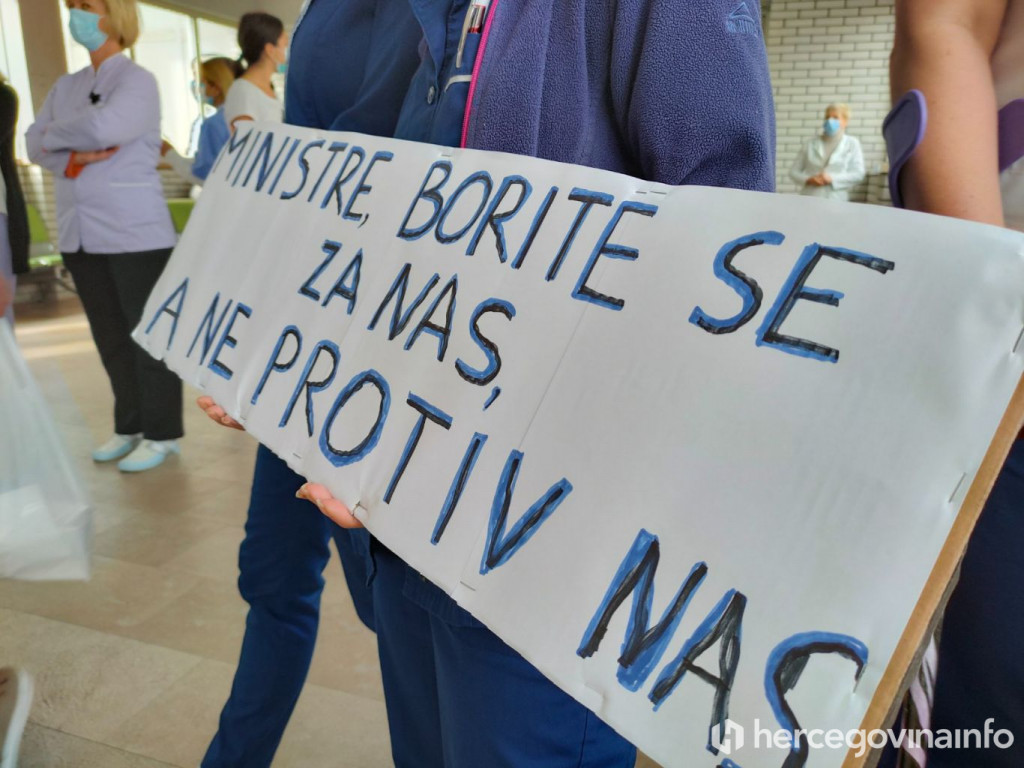 Štrajk upozorenja zdravstveni djelatnici sindikati