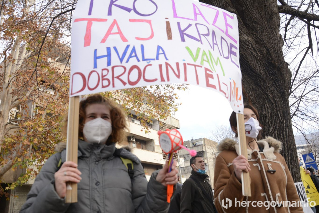 Prosvjed zdravstveni djelatnici