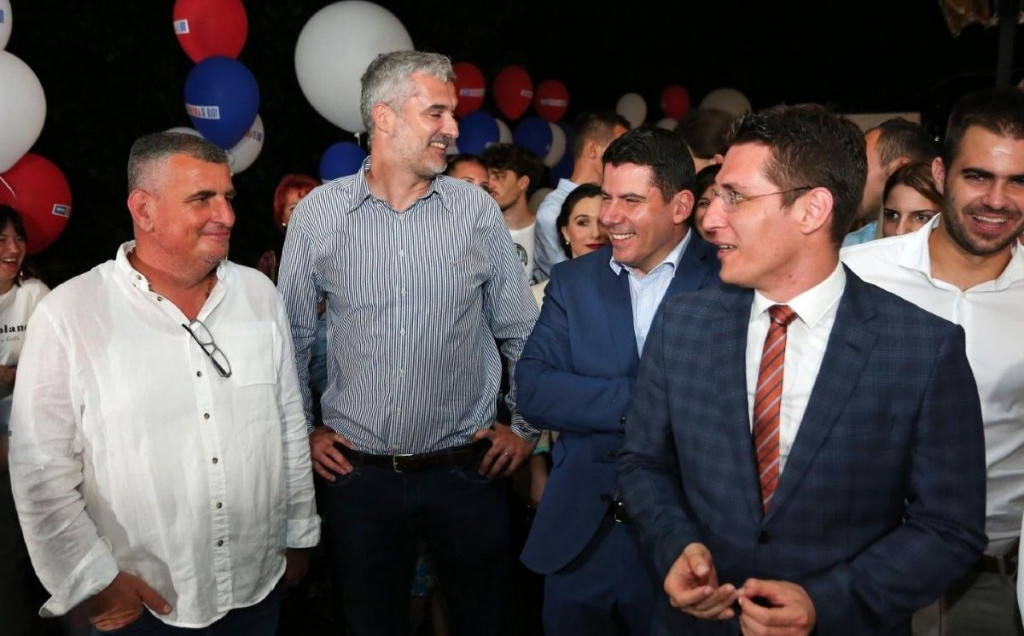 most, Zvonimir Troskot