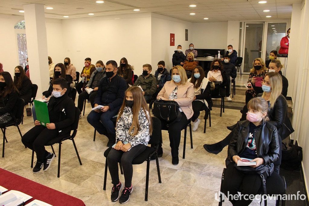 Mladi pjesnici protiv ovisnosti