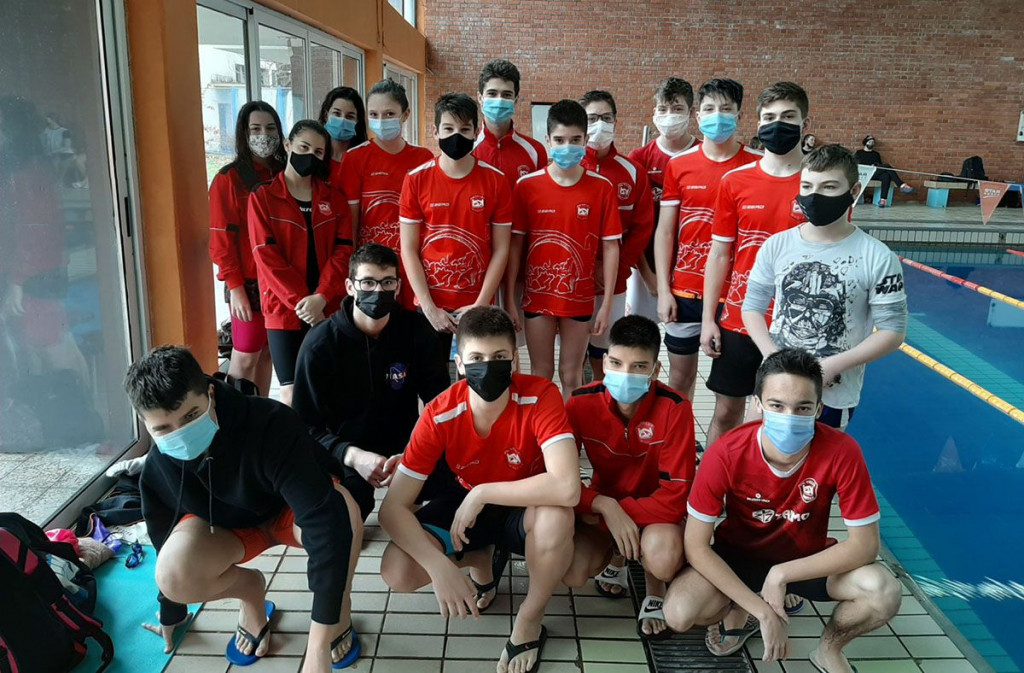 Plivači Veleža na Božićnom kupu