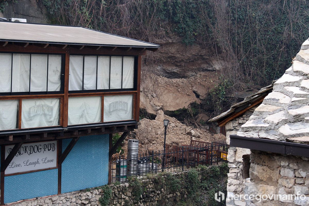 Šemovac Kriva ćuprija odron