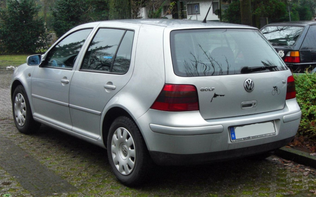 Golf 4