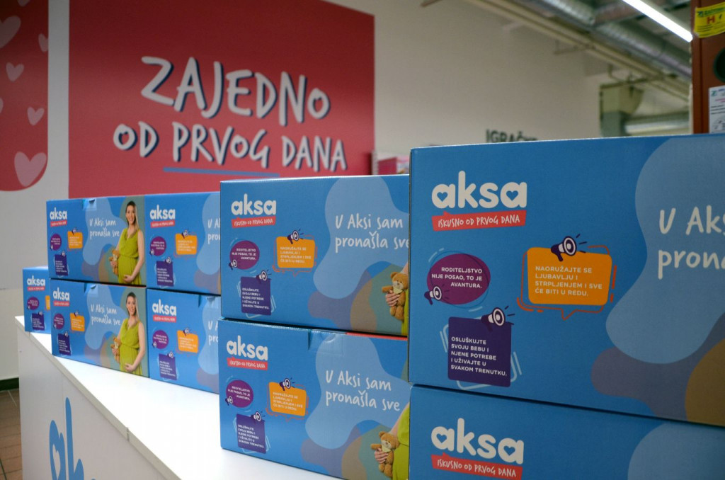 aksa, Mostar, Tržni centar Plaza, otvaranje, bebe, djeca, oprema za djecu, pokloni, chicco, cybex, 4moms, graco, Violeta, avent, popusti, hipp, kosili, lego, fisher price