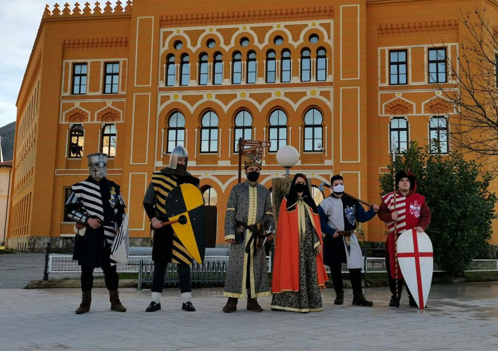 Vitezovi i Tvrtko 1 u Mostaru