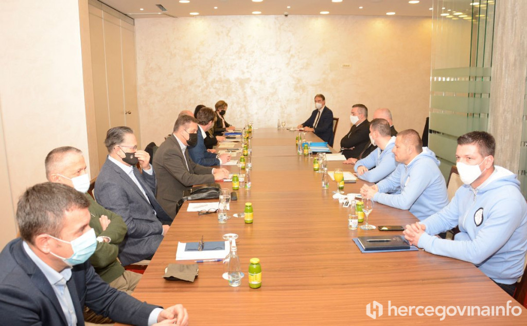 Vlada HNŽ Pregovori