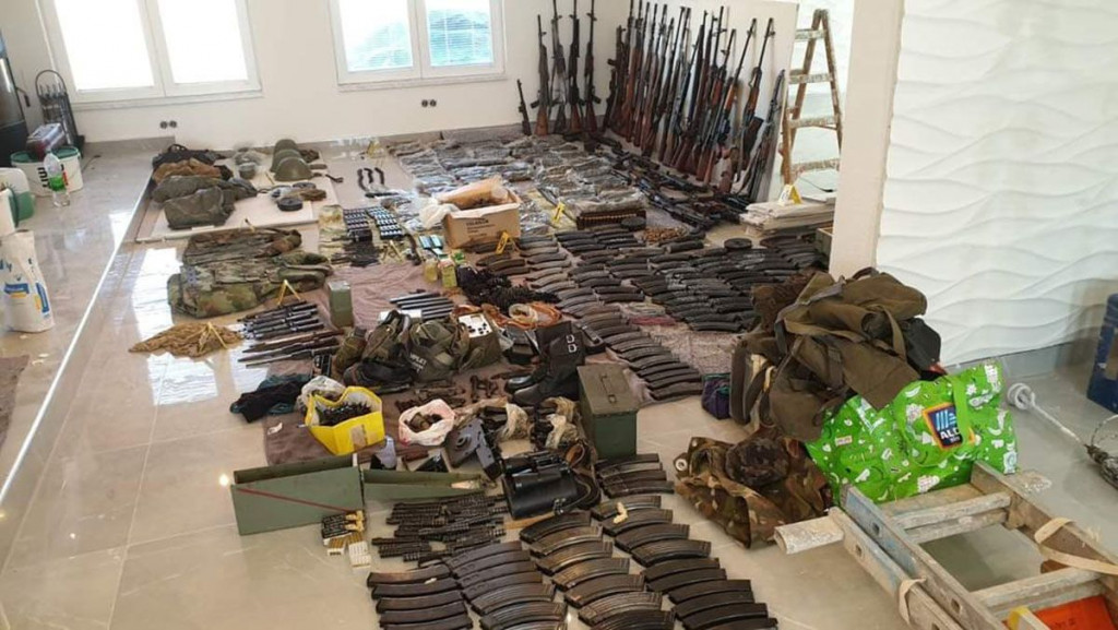 Oružje pronađeno u kući kod Bijeljine