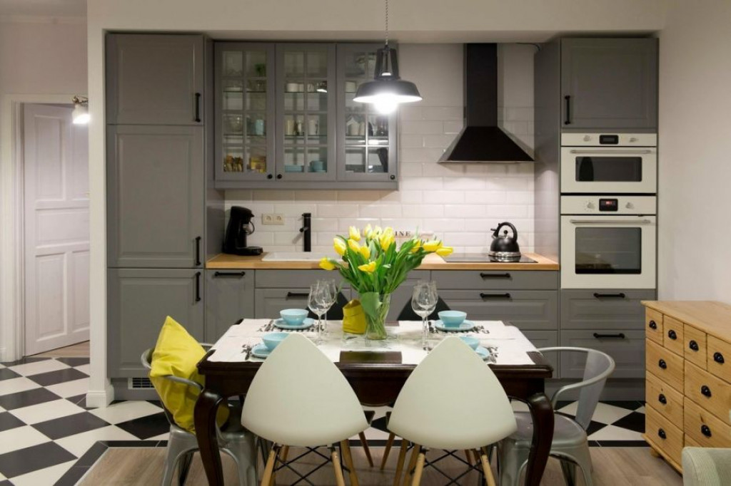 uređujem, interijer, jastuci, kreativnost, trosobni stan