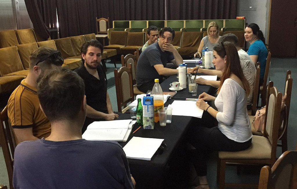 Narodno pozorište Mostar pripreme za predstavu Heroj nacije