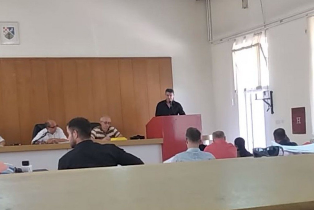 Gradsko vijeće Čapljine, Smiljan Vidić, Pero Previšić, Čapljina u srcu