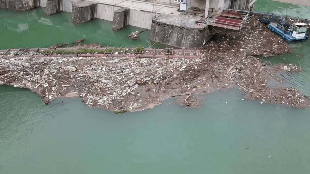 Mulj zvorničko jezero