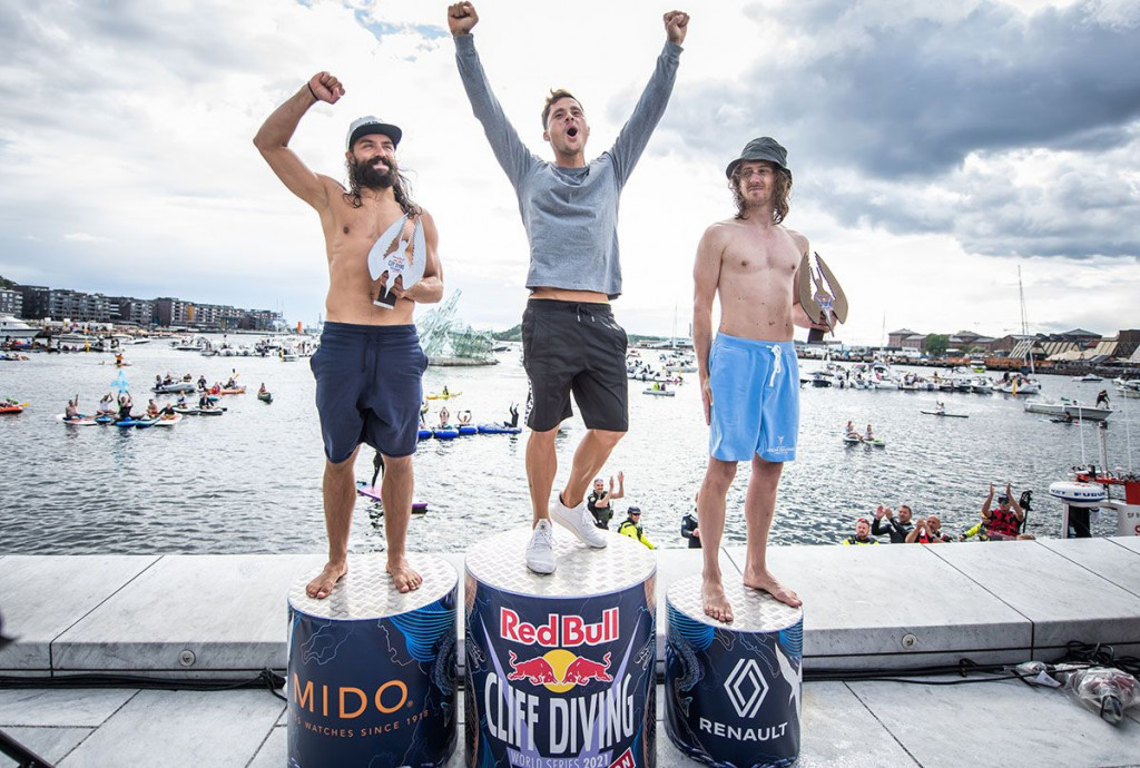 Red bull cliff diving Oslo