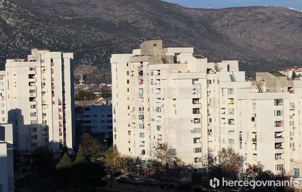 Stambene zgrade Mostar