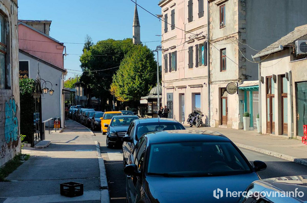 Titova ulica kod Pećine