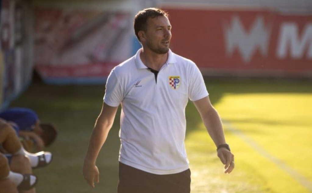 hšk posušje, Denis Ćorić, ostavka