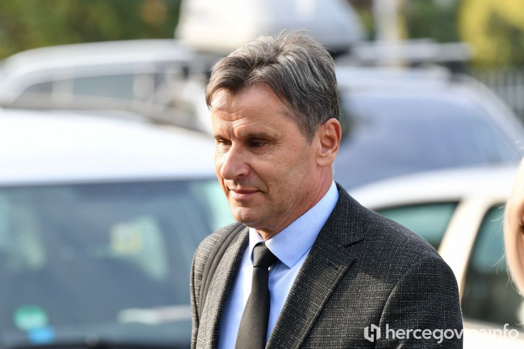 Fadil Novalić - Afera respiratori